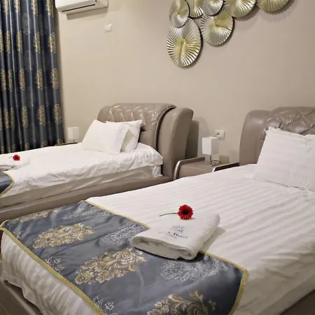 호텔 Park Tirana 3*