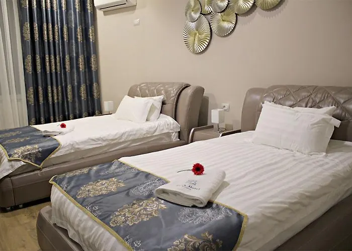 Hotel Park Tirana 3*