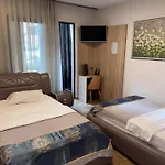 Park Tirana Hotell