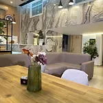 Park Tirana Hotel 3*