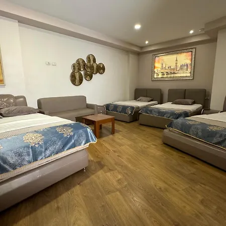 מלון Park Tirana 3*