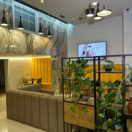 Park Tirana Hotel